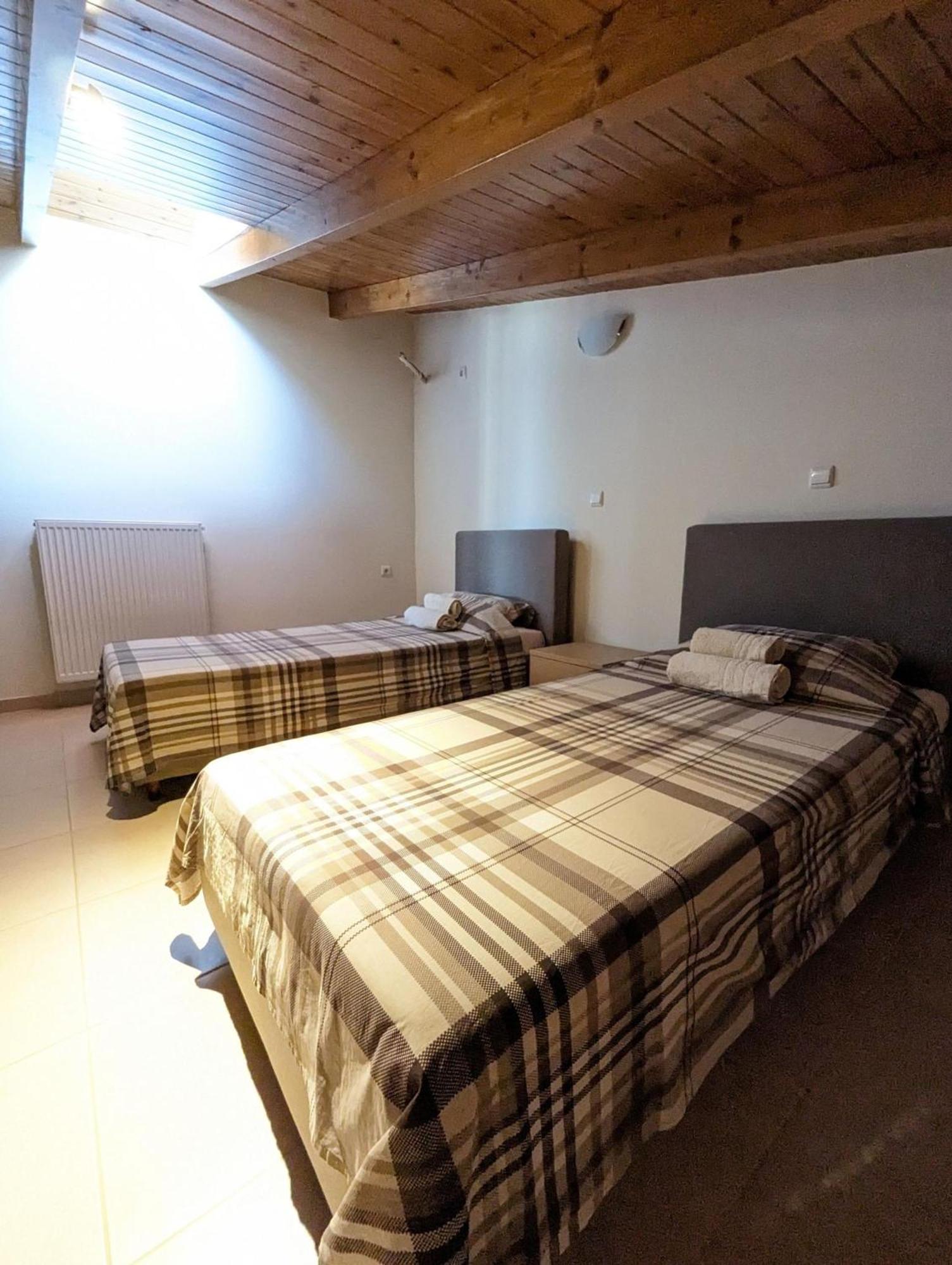 Samaras Apartments In 카메나불라 외부 사진