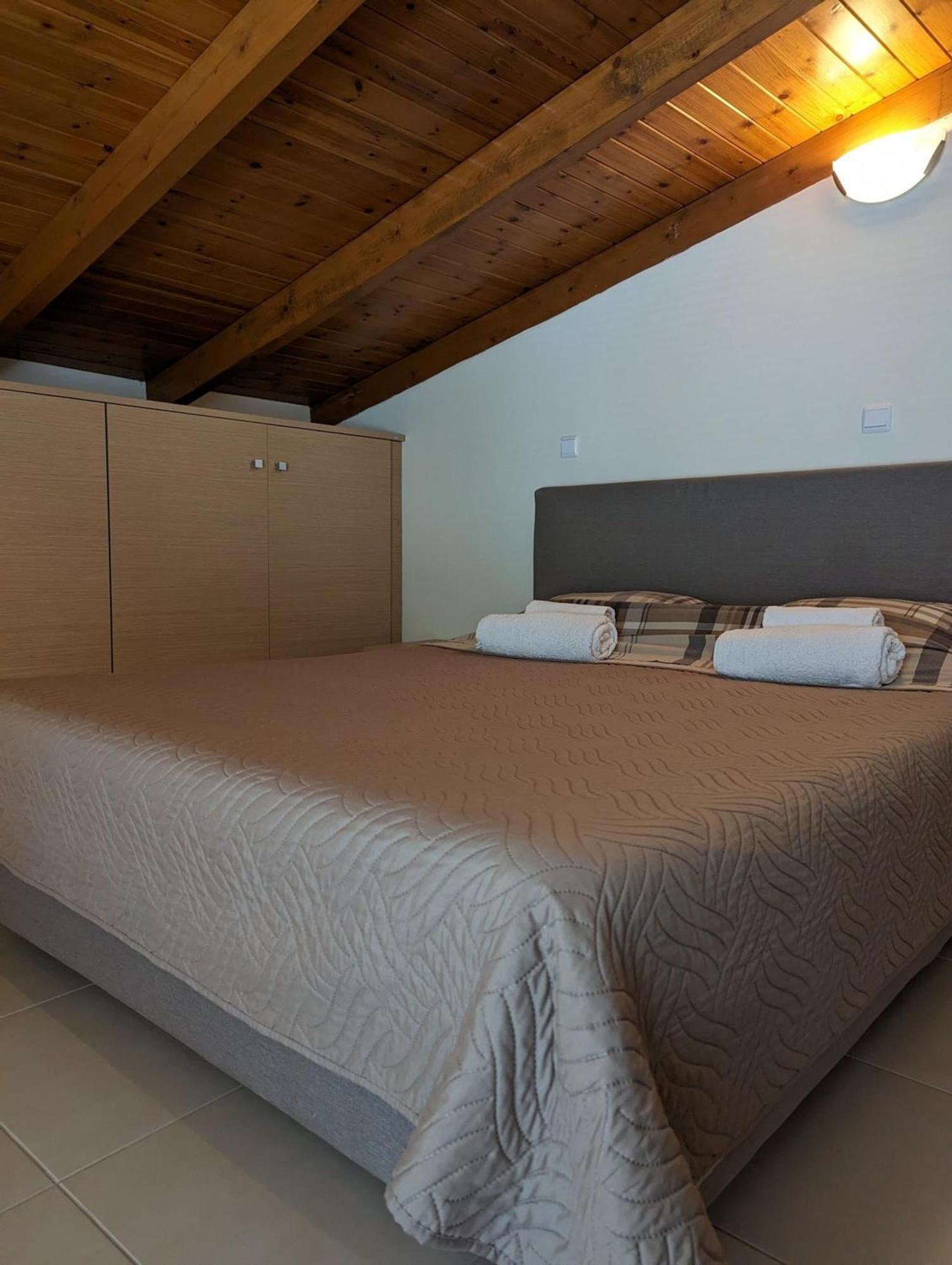 Samaras Apartments In 카메나불라 외부 사진