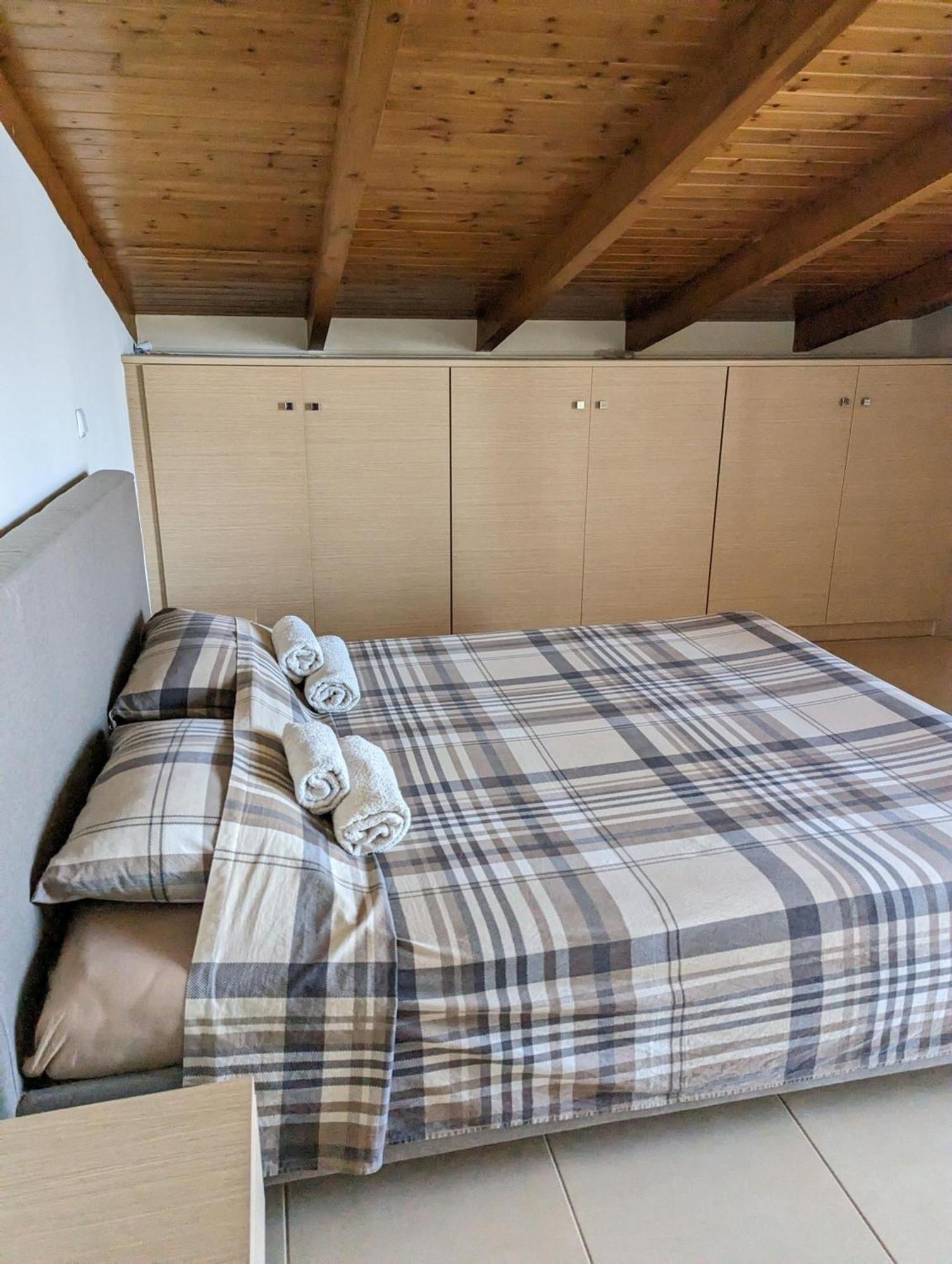 Samaras Apartments In 카메나불라 외부 사진